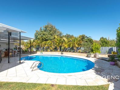 29 Sillmon Way, Duncraig WA 6023