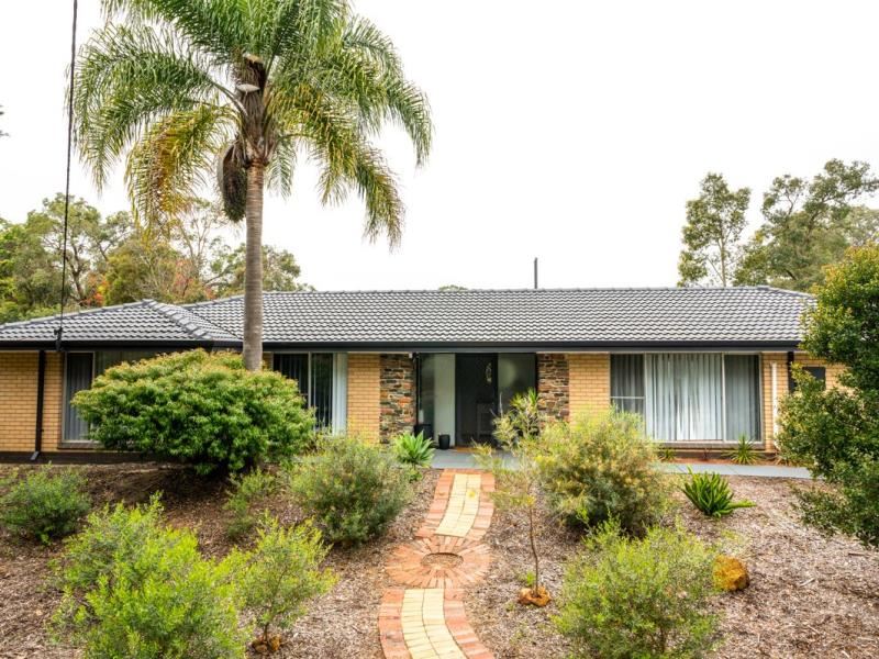305 lesmurdie road, Lesmurdie