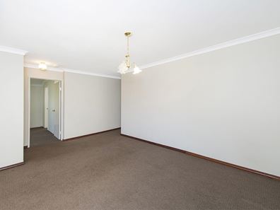 9 Thames Way, Warnbro WA 6169