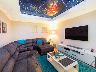 30 Tranquility Way, Halls Head WA 6210