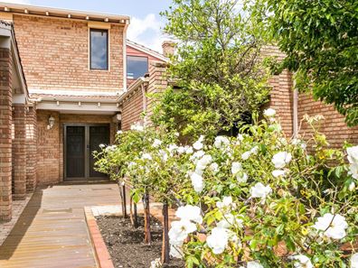 20 Grenfell Way, Leeming WA 6149