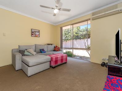 23 Lydiard Retreat, Canning Vale WA 6155