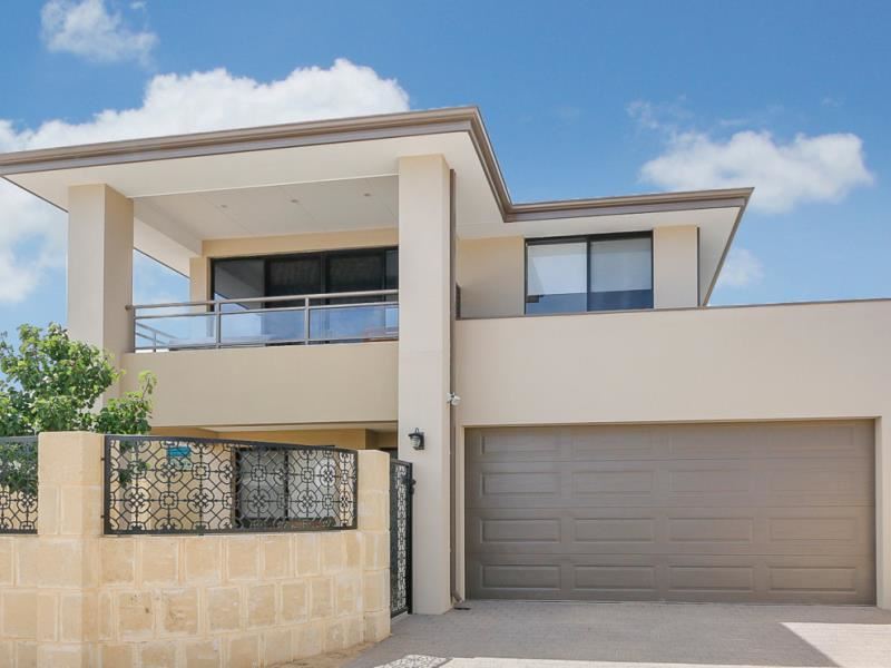 18A Erpingham Road, Hamilton Hill