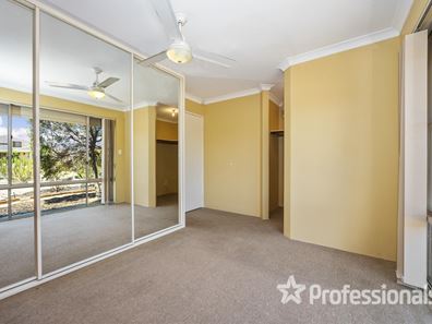 32 Belvoir Place, Ballajura WA 6066