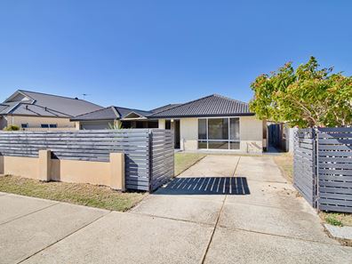 52 Second Avenue, Shoalwater WA 6169