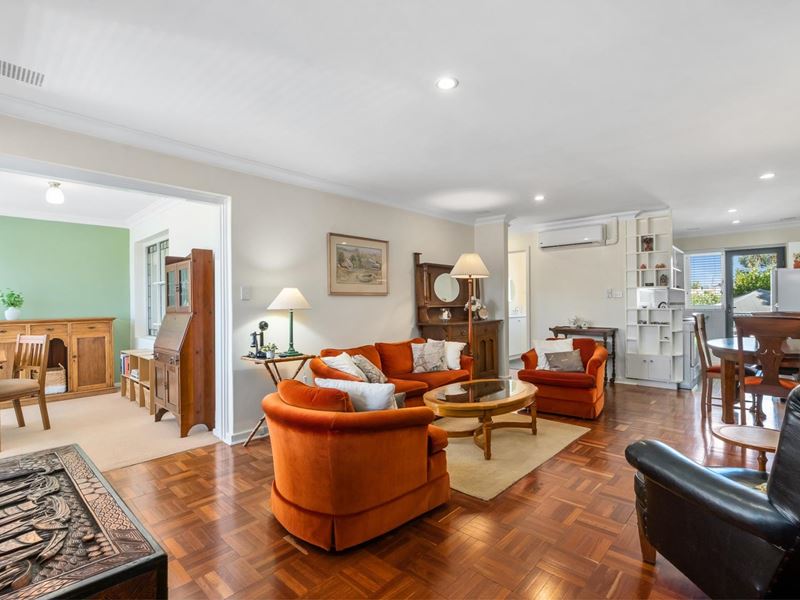 13/447 Canning Highway, Como