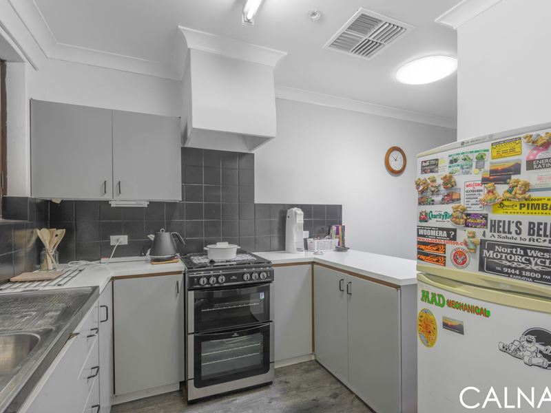 12B Briggs Place, Armadale