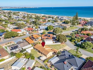 1 Driftwood Road, Silver Sands