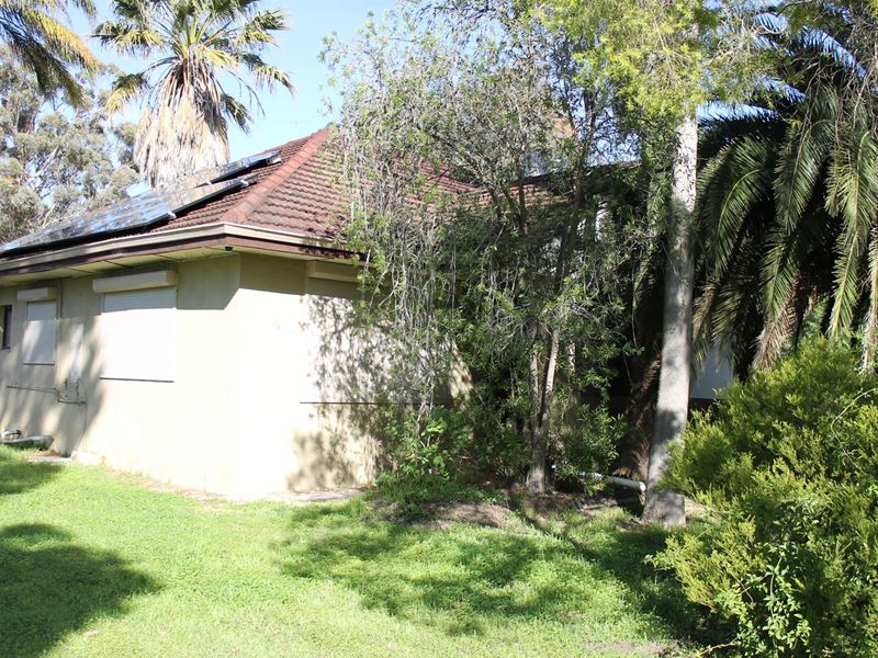 4512 Great Eastern Highway, Bakers Hill
