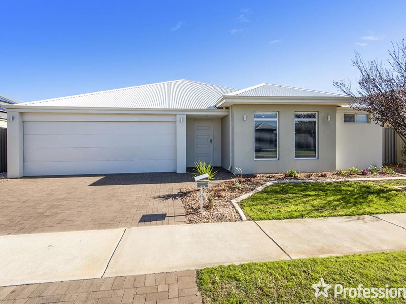 26 Dearden Road, Byford