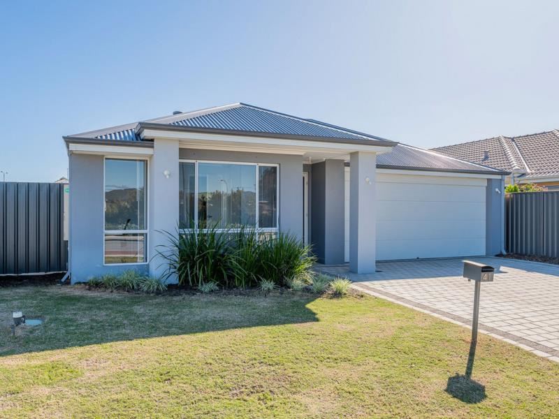 41 Lomond Way, Seville Grove WA 6112