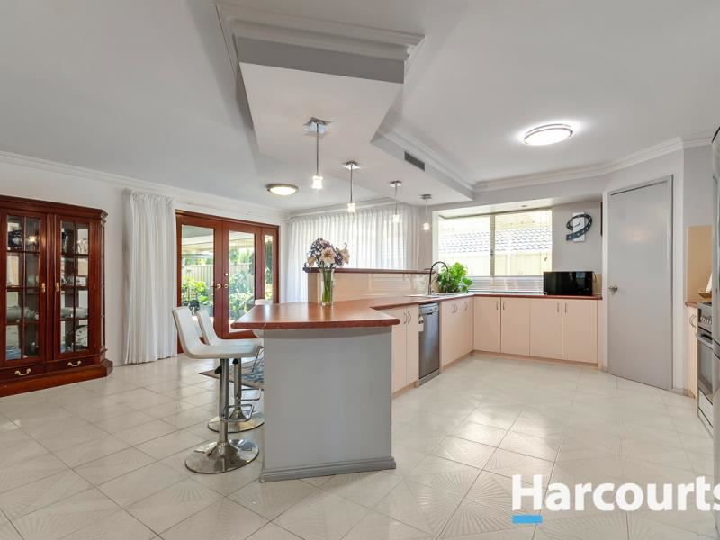 27 Sandringham Drive, Darch