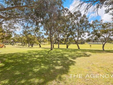 121 Rochester Circle, Balga WA 6061