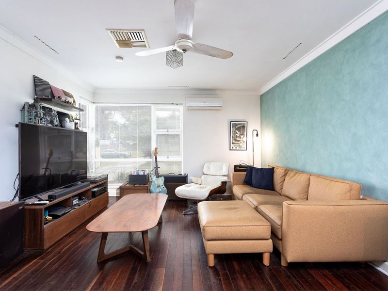 25A Ochiltree Way, Kardinya