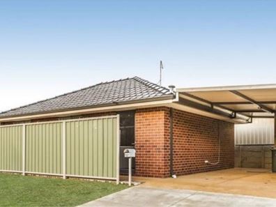 2 Tunnicliffe Street, Parmelia WA 6167