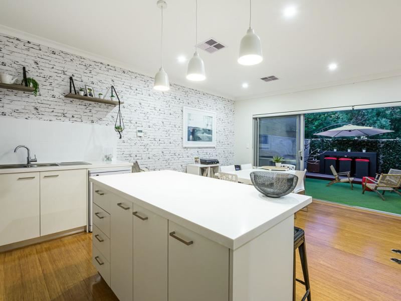 52c Northstead Street, Scarborough