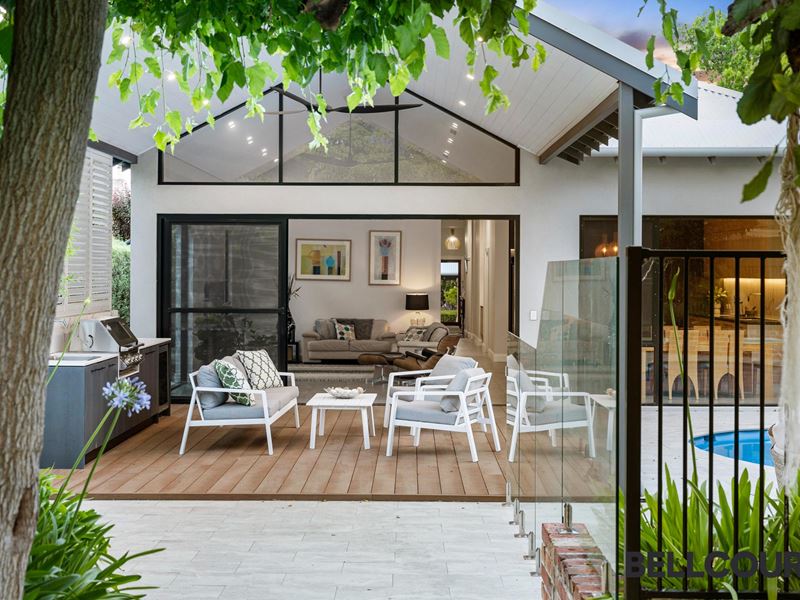 6 McDonald Street, Como