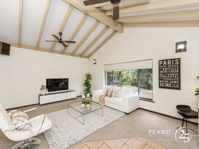 33 Bouvardia Way, Greenwood