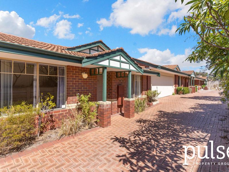 2/25 Mosaic Street East, Shelley WA 6148