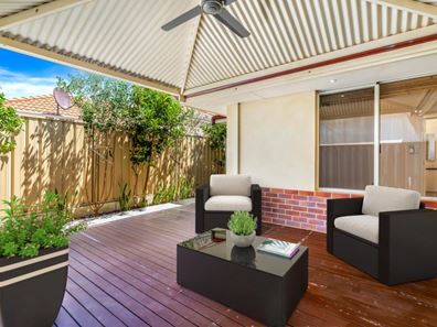 2/23 Bourne Street, Morley WA 6062