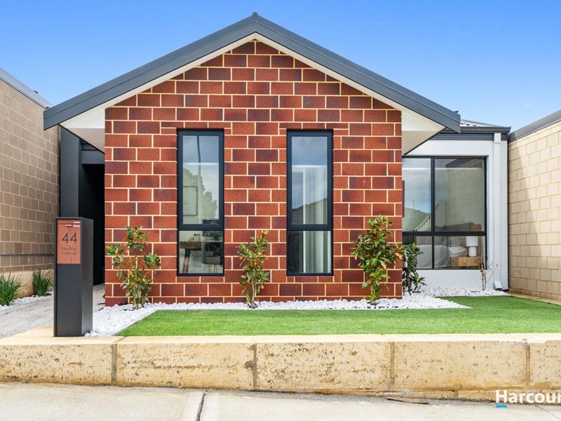 44 Hinckley Parkway, Hocking