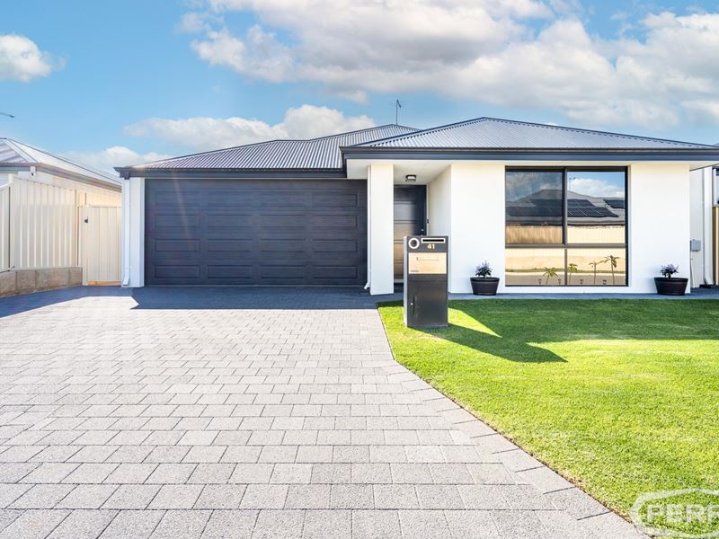 41 Balclutha Crescent, Madora Bay