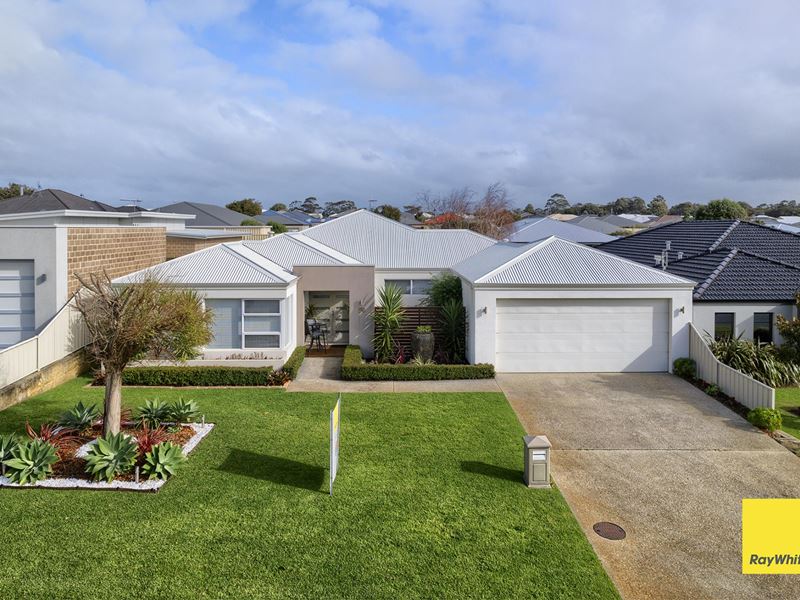 59 Pegasus Boulevard, Mckail