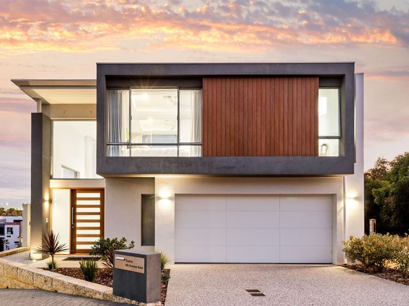 12 Fourth Avenue East, Maylands
