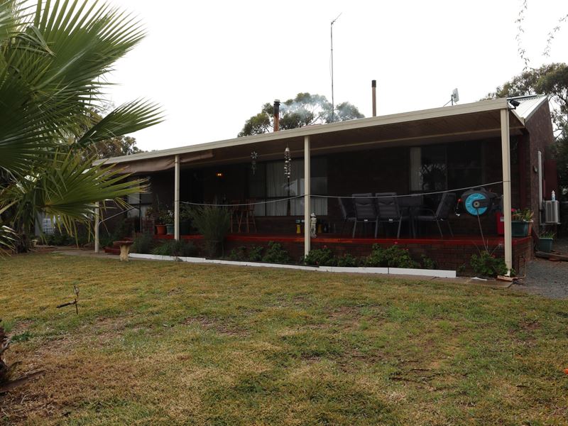 57 Carton  Street, Cuballing