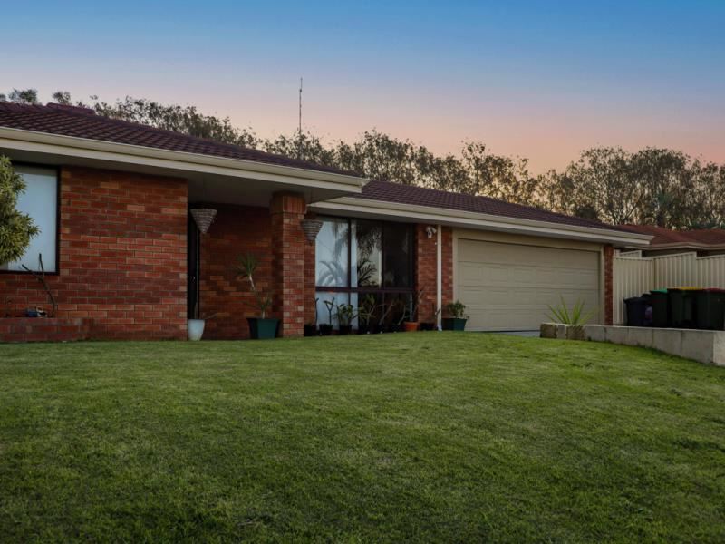 18 Tynemouth Close, Merriwa WA 6030