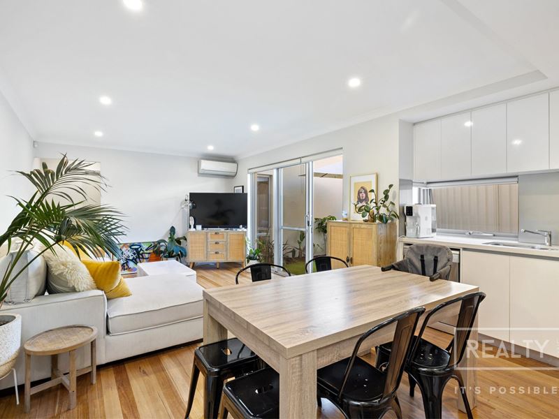 4/16 King George Street, Innaloo