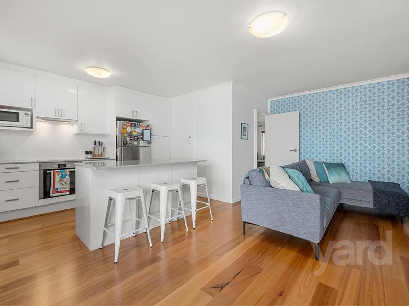 2/4 Fraser Street, East Fremantle