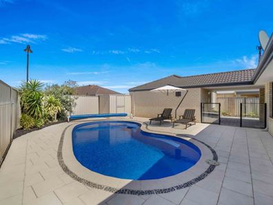 8 Torrey Crescent, Aubin Grove WA 6164