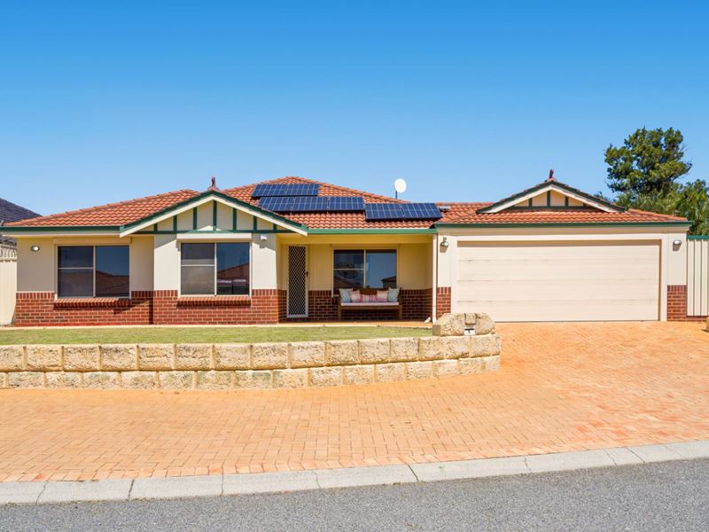 8 Luttrell Gardens, Beeliar