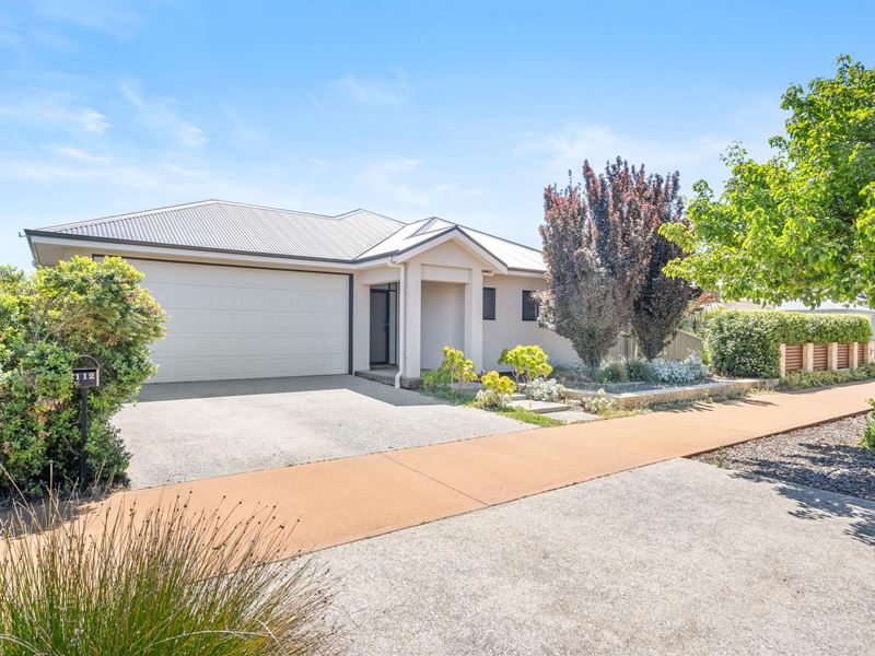 112 Napoleon Promenade, Vasse