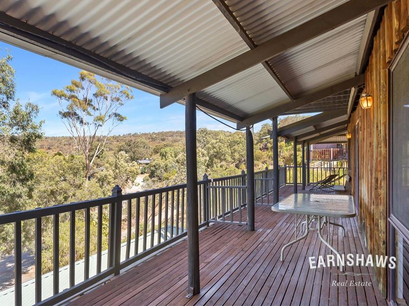 67 Throssell Road, Swan View