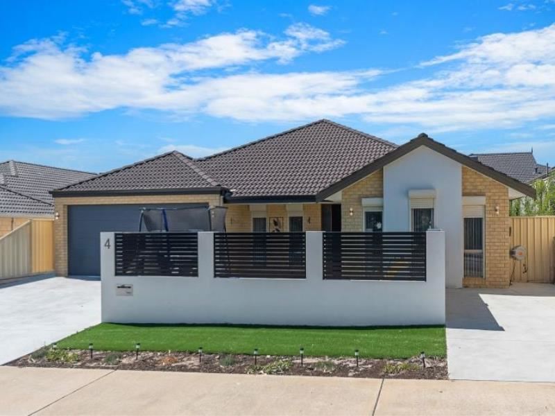 4 Banksiadale Gate, Lakelands