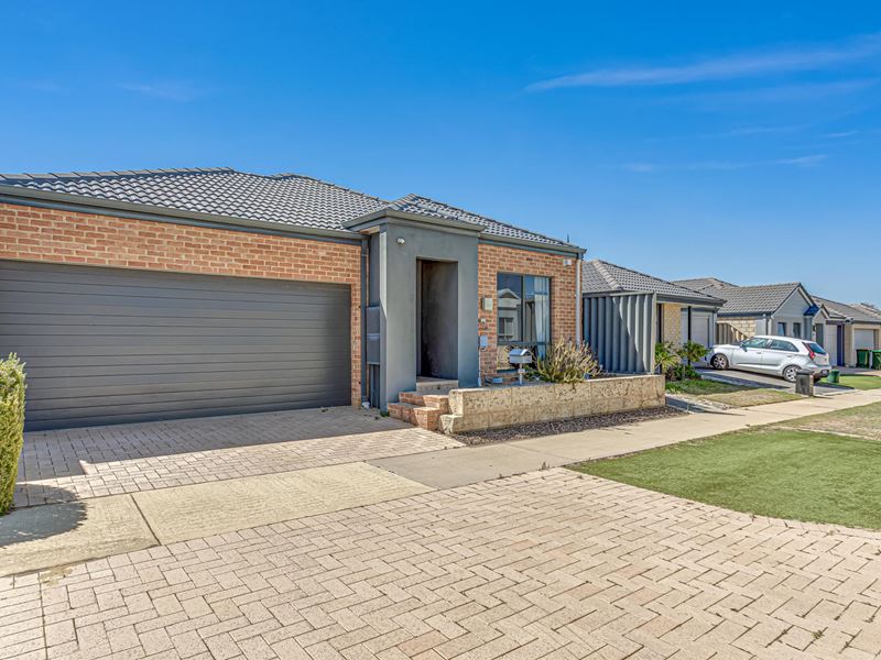 34 Hollyford Parade, Butler
