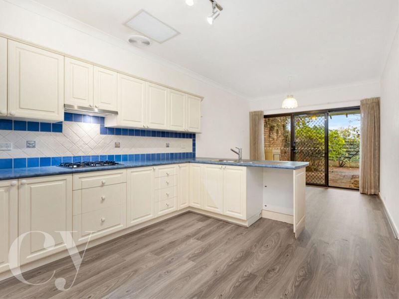 4/15 Burt Street, Cottesloe WA 6011