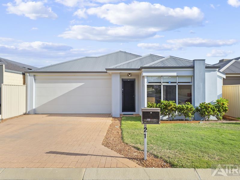 21 Windcrest  Way, Meadow Springs