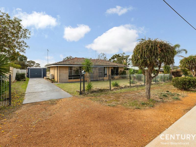 16 Eliot Street, Pingelly WA 6308