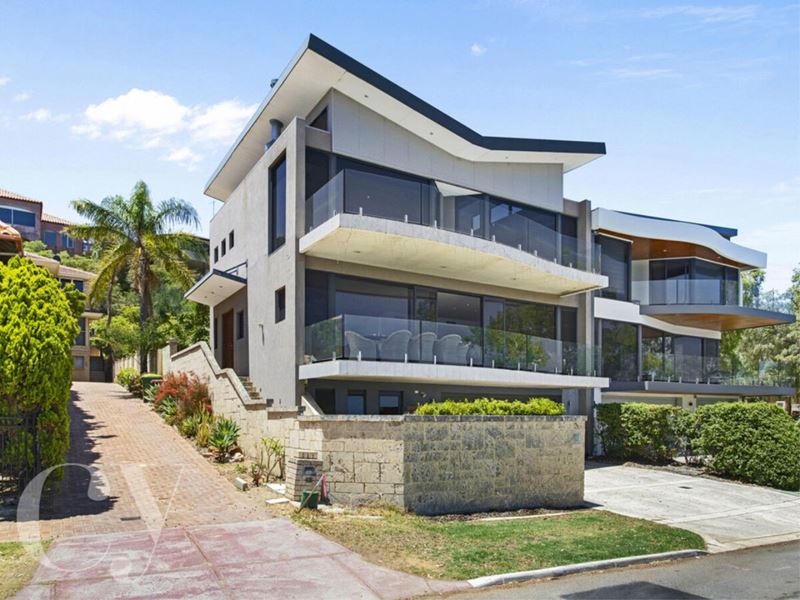 54 Blackwall Reach Parade, Bicton