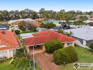 9 Southmead Green, Erskine WA 6210