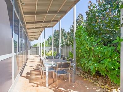 33 Tharnda Road, Baynton WA 6714