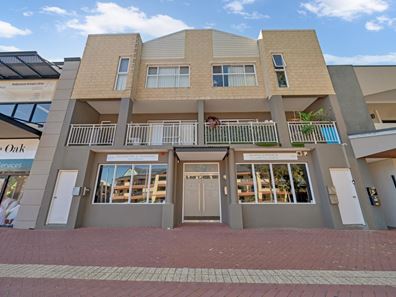 2/69 Grand Boulevard, Joondalup WA 6027