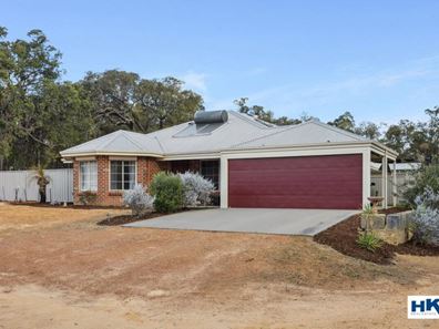 16 Crestmoor Pass, Bullsbrook WA 6084