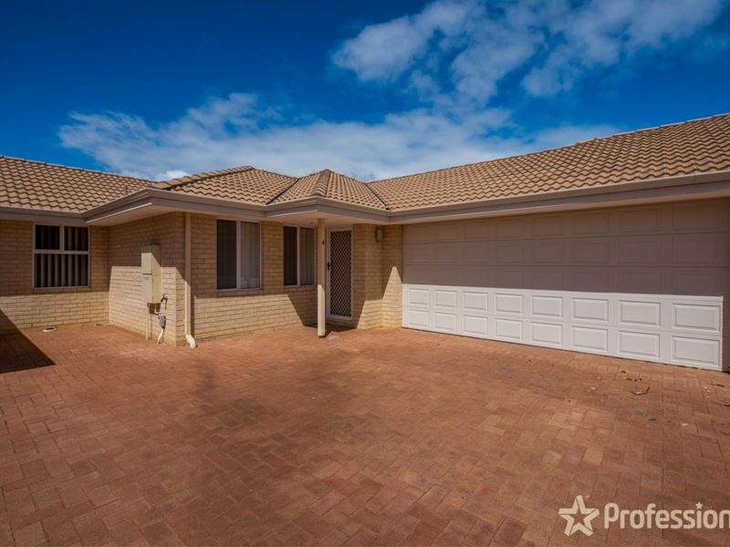 4/376 Chapman Road, Bluff Point WA 6530