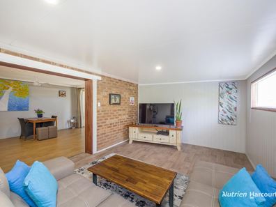 19 Strathalbyn Way, Gingin WA 6503