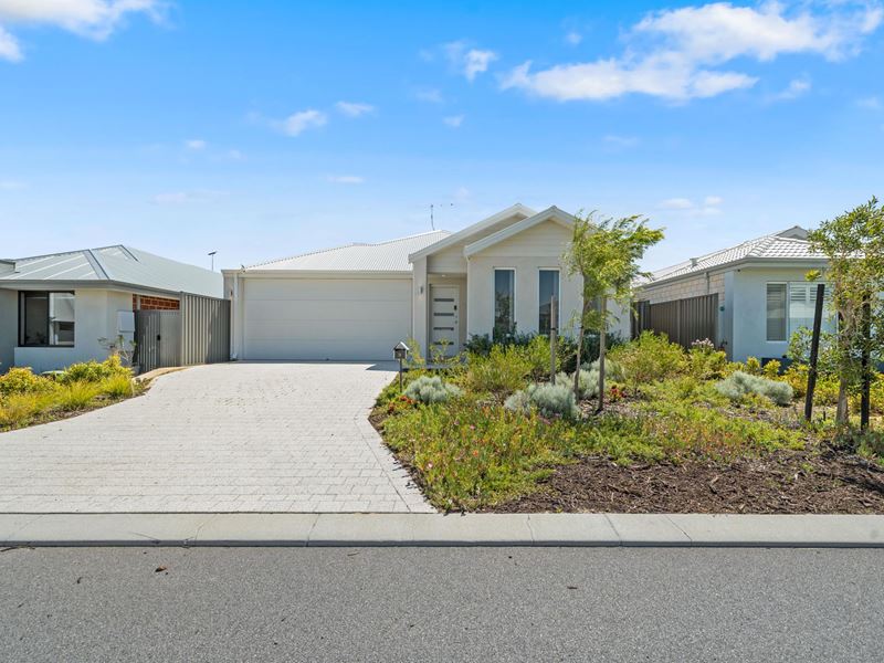 9 Asbury Road, Madora Bay WA 6210