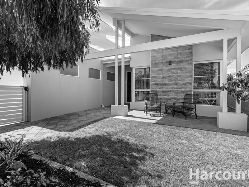 24 Lakeway Retreat, Dawesville